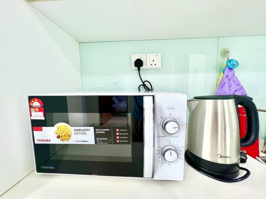 T3 1-10 Pax Trefoil 2Room Setia Alam Cozy Home Wifi Tv 외부 사진